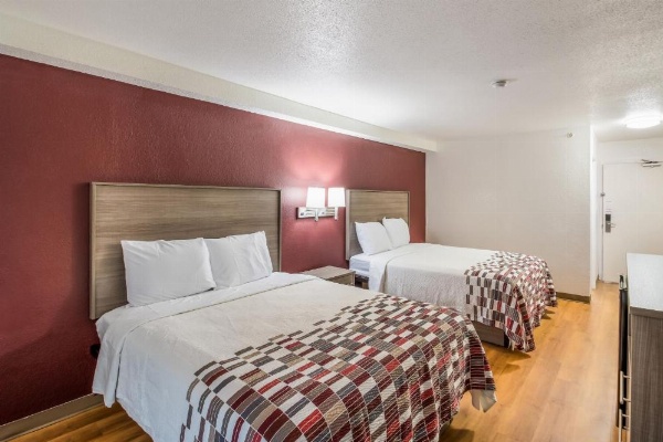 Red Roof Inn Rochester - Airport image 15